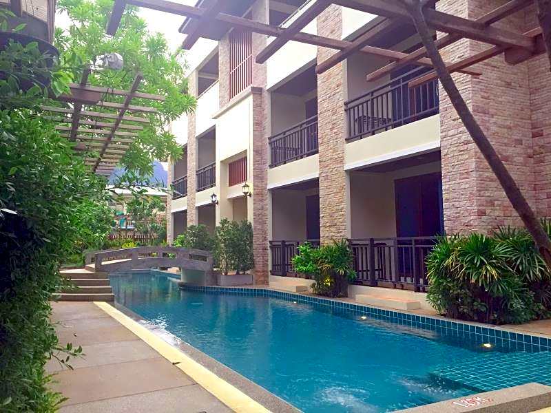 JJ Residence (somsri praditjarone company branch 1)