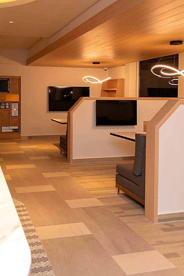 Courtyard by Marriott Puebla Las Animas