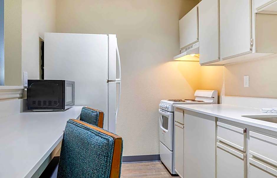 Extended Stay America Suites - Arlington - Six Flags