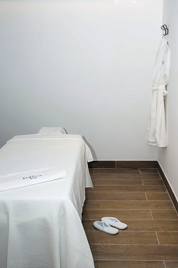 Almond Hotel - Adults only