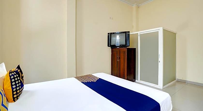 SPOT ON 93210 Griya Kos Kanjeng Mami Syariah