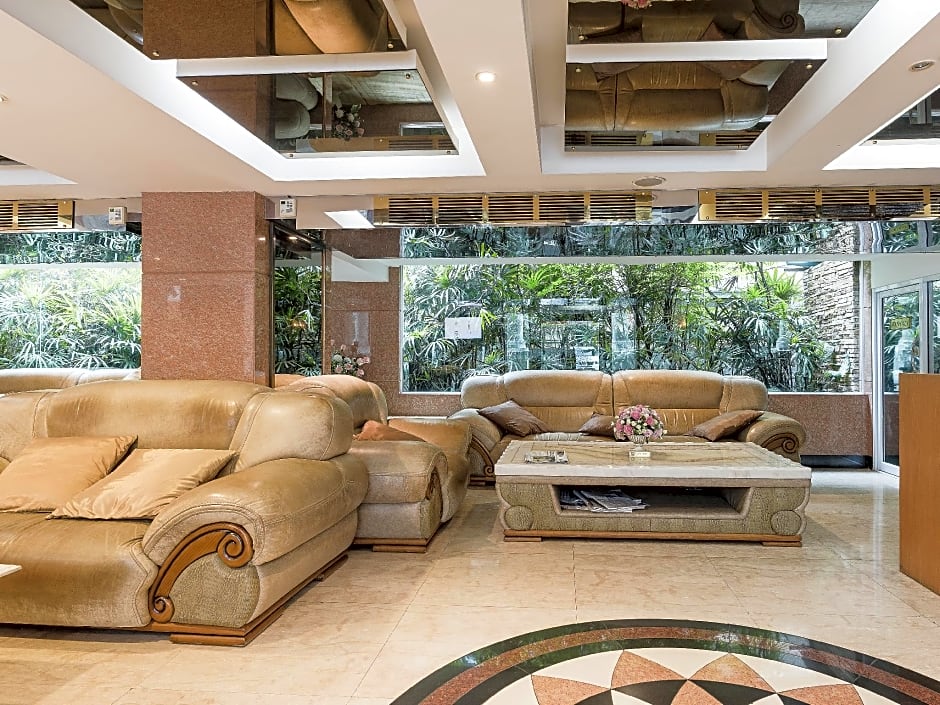 Hope Land Hotel Sukhumvit 24