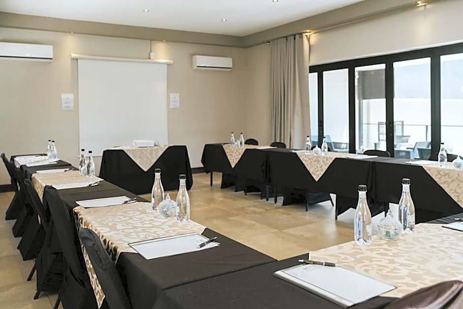 Le Grand Chateau Hotel