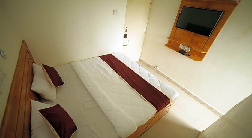Naksha Tree Hotels - Yelagiri