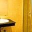 Thi Thao Gardenia Hotel