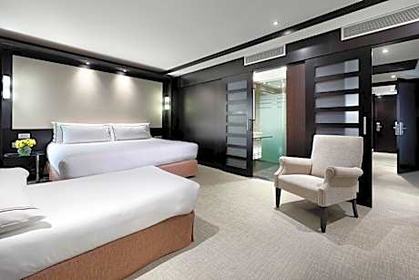 Melia Triple Room