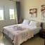 GoldenHill Studios&apartments