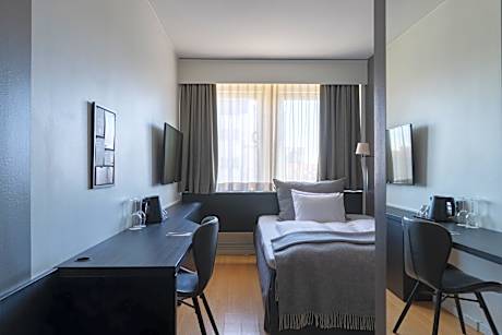 Compact Double Room