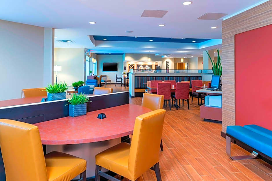 TownePlace Suites by Marriott Louisville North