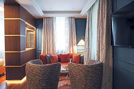 Eight Suite