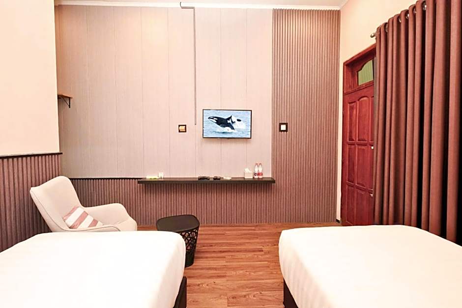 Berlian Abadi Hotel by Sinergi