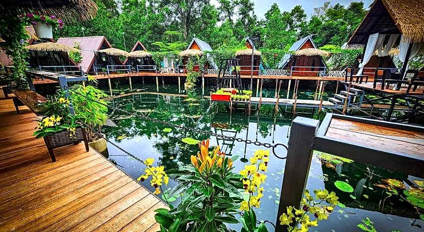 Ruen Nai Hua BY KOYAD