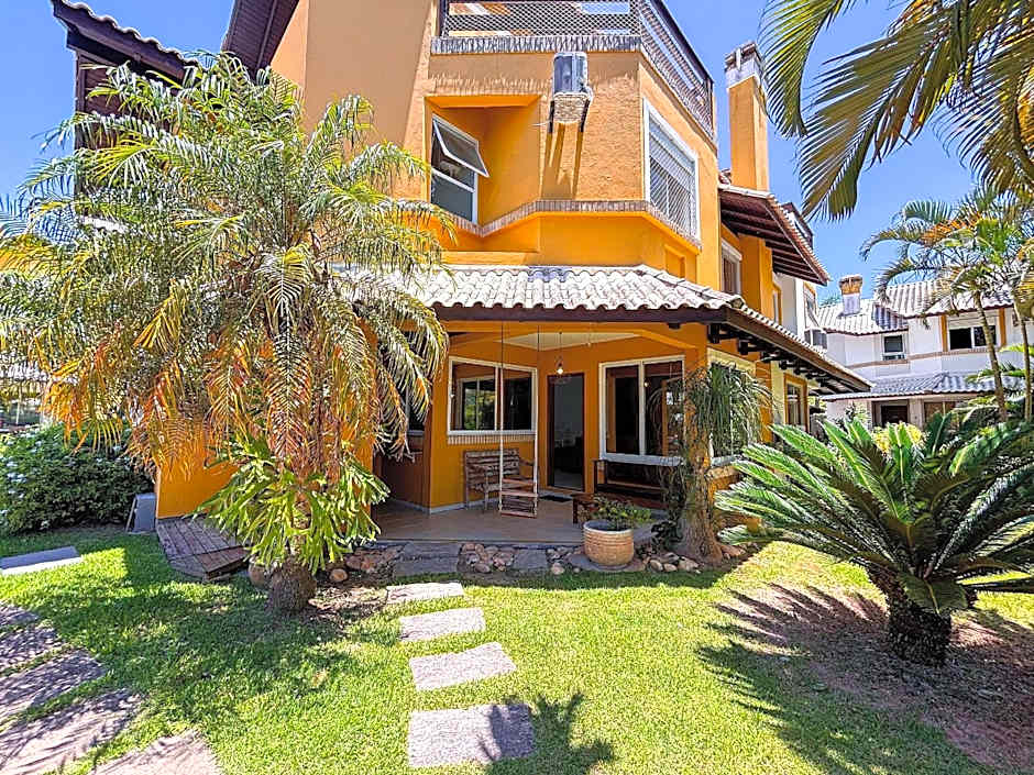 Belíssima Casa a 300m da Praia da Cachoeira