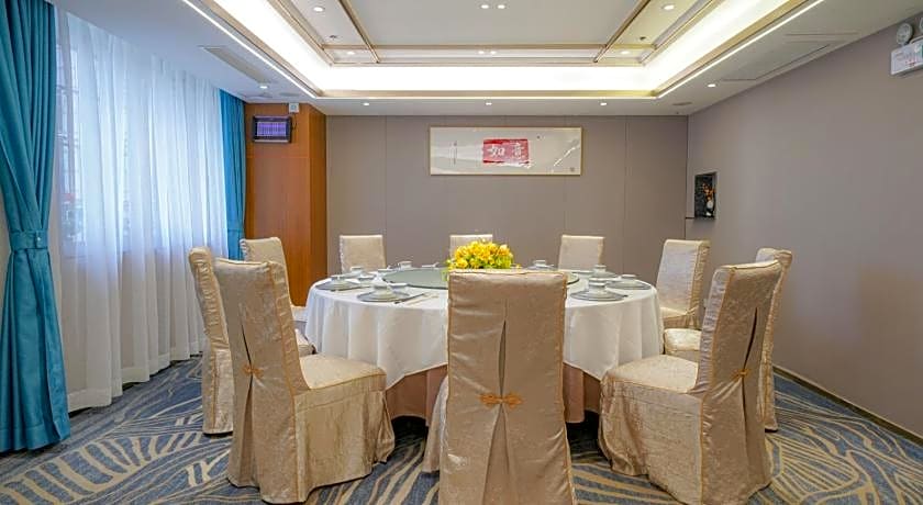 Guangdong Baiyun City Hotel