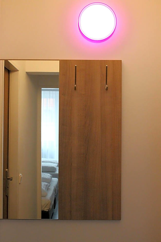 Hotel S16