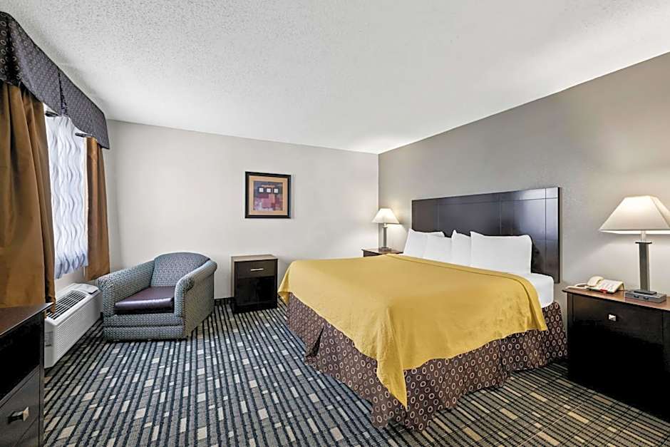 SureStay Plus Hotel by Best Western Lubbock Medical Center