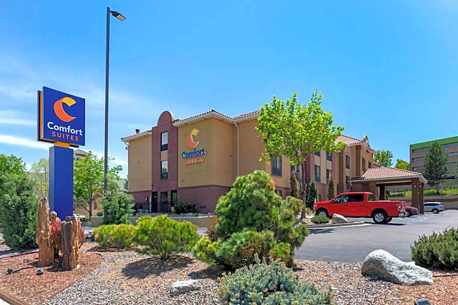 Comfort Suites Lakewood - Denver