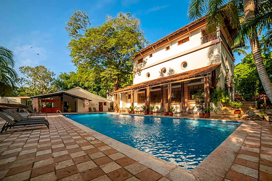 Mayaland Hotel & Bungalows