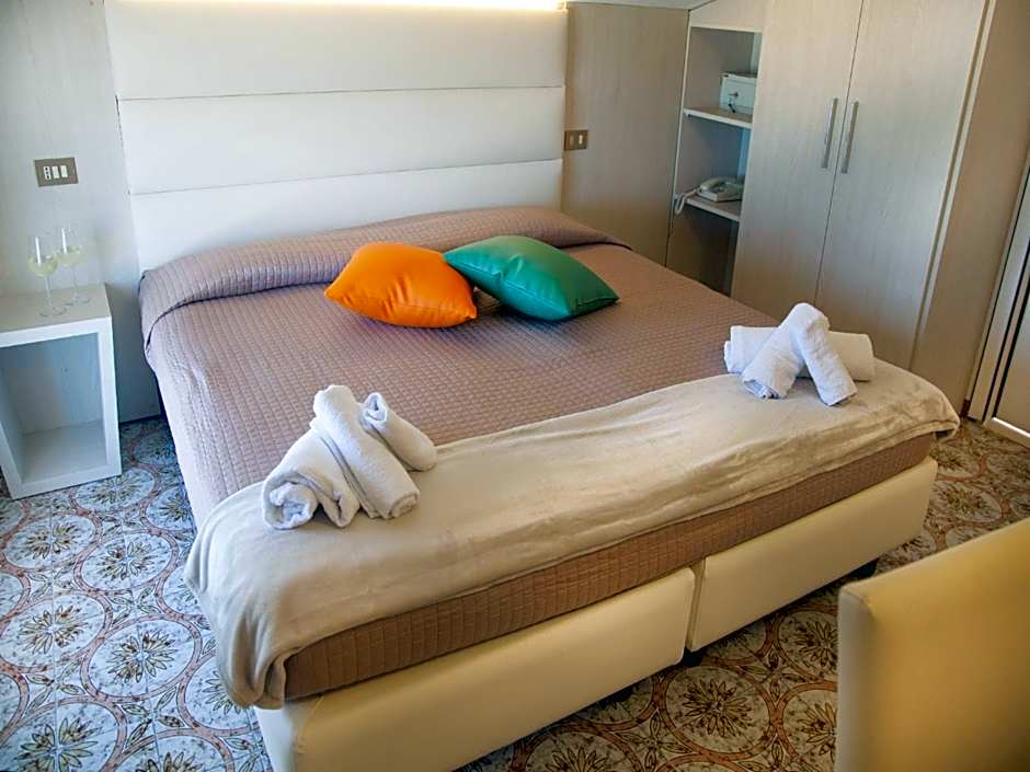 Riviera Mare Beach Life Hotel