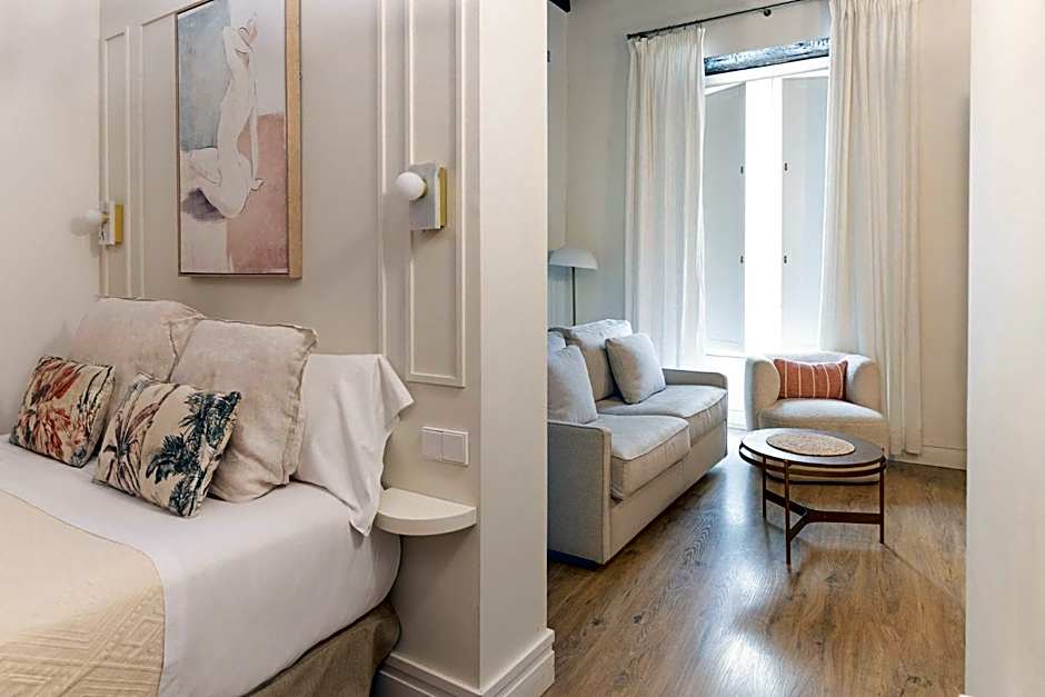 The Honest Hotel & Apartments