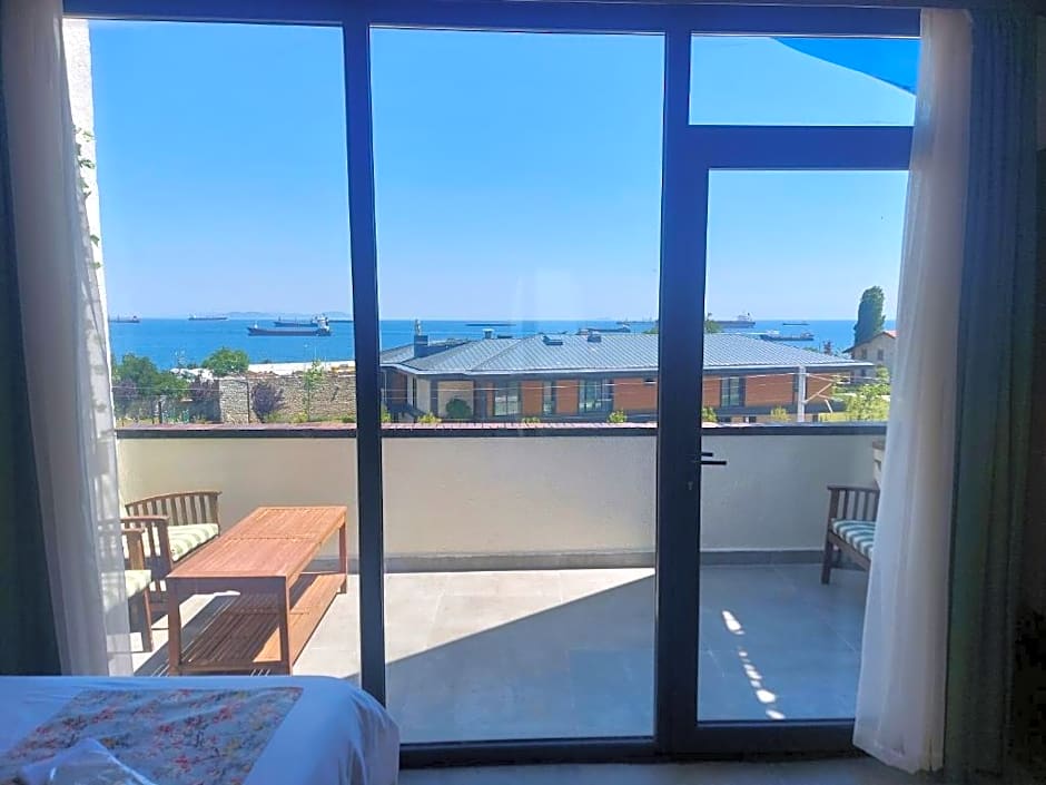 Queen Seagull Boutique Hotel