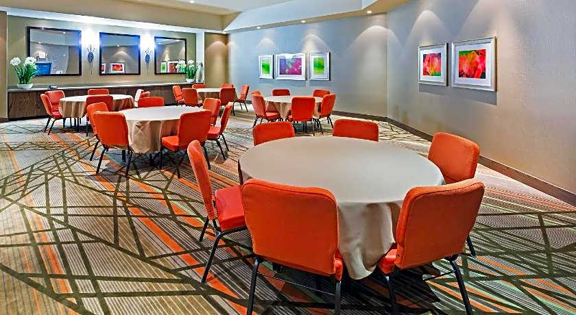 Holiday Inn Express Frisco Legacy Park Area By IHG