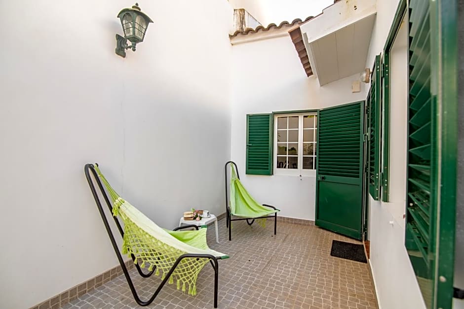 CASA INTI / INTI HOUSE FURNAS