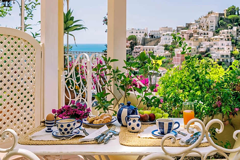 Villa Mary Suites
