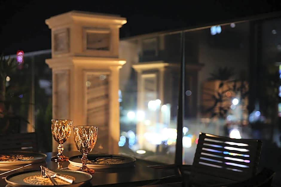 Retro Boutique Hotel