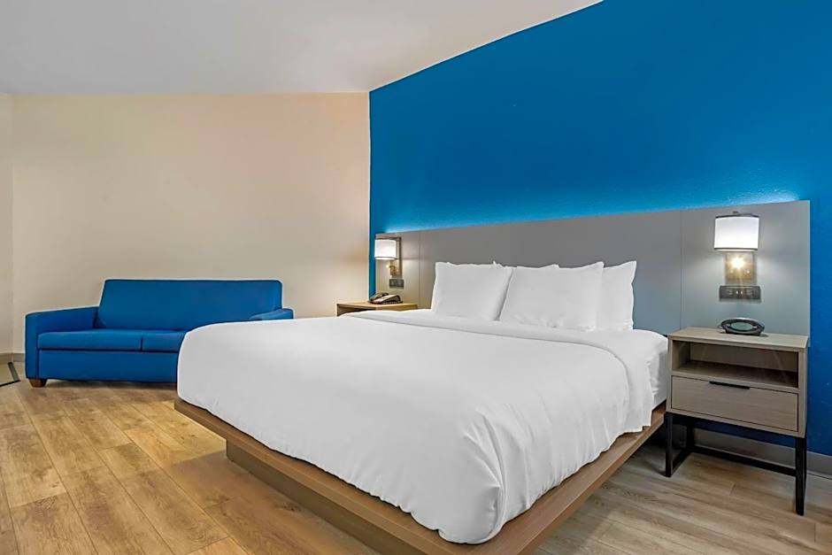 Comfort Suites Hattiesburg near University