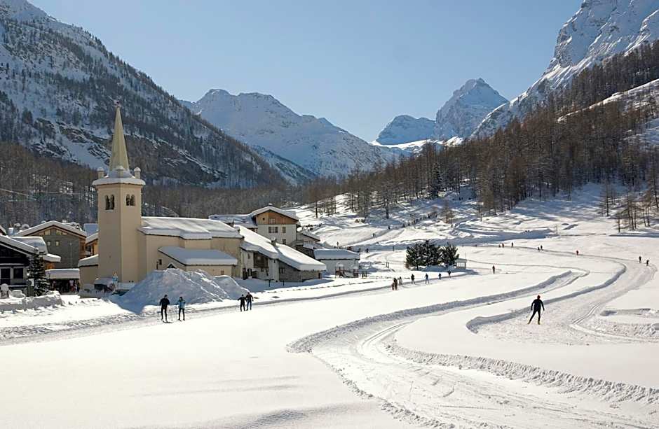 Hotel Granta Parey