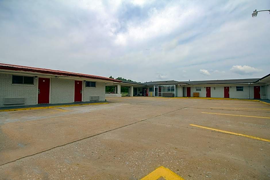 OYO Hotel McAlester OK S Main St