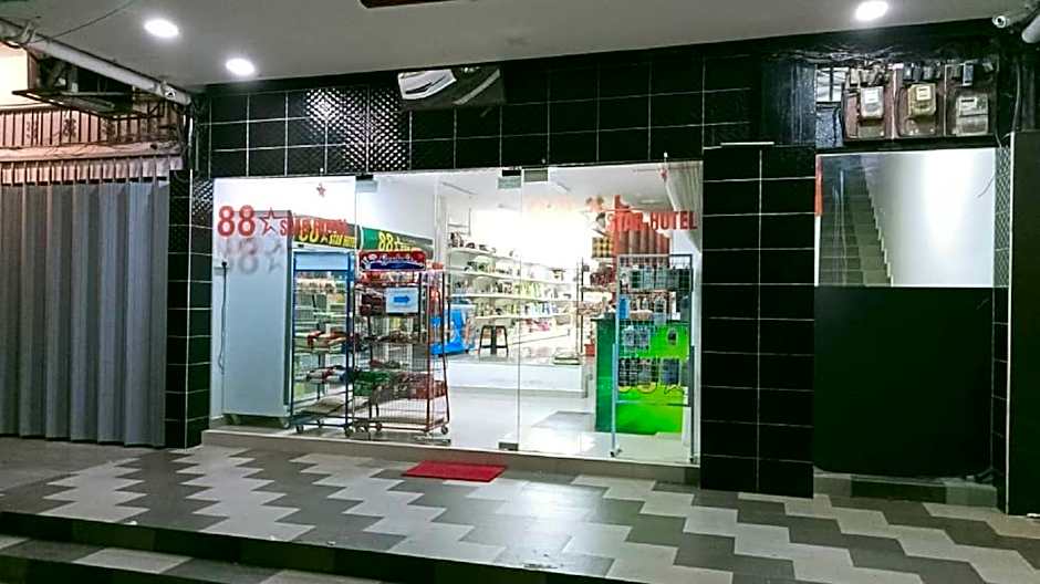 88 Star Hotel