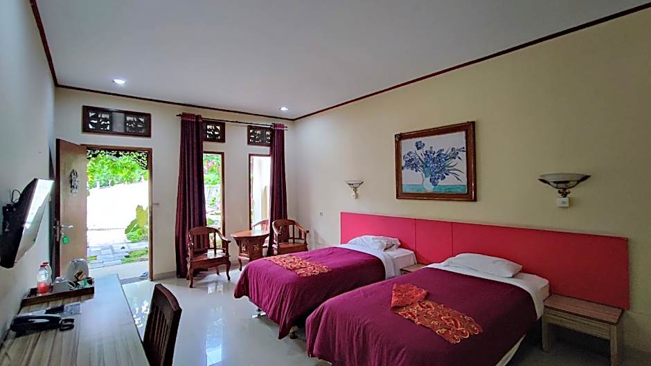 Taman Teratai Hotel