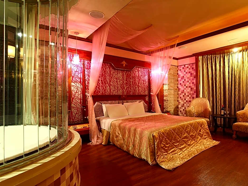 King & Princess Motel Ii