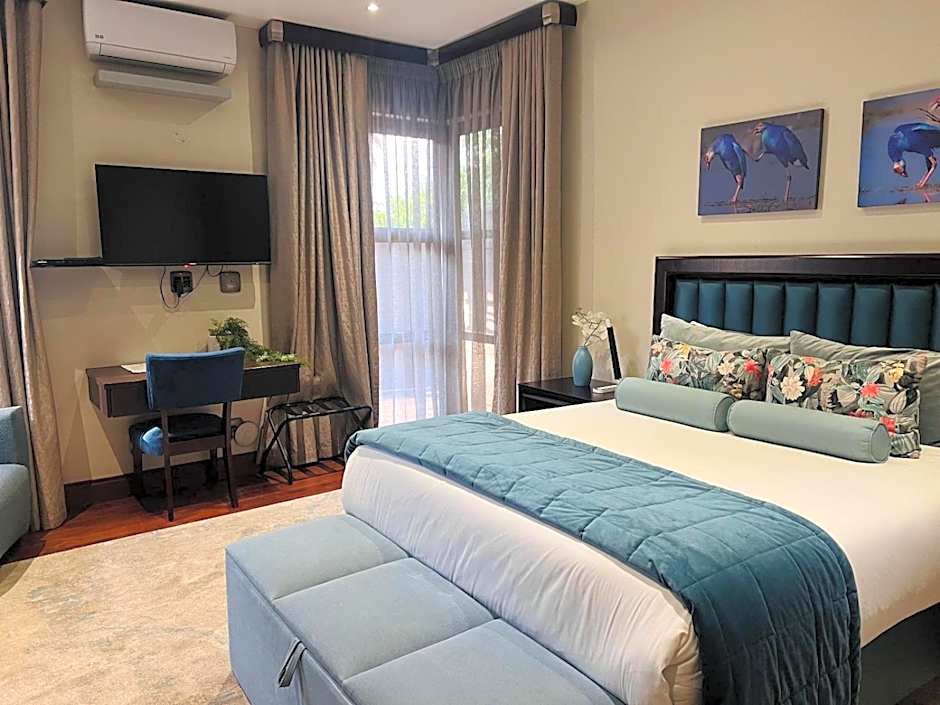 One O Eight Boutique Hotel