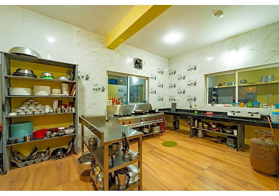 Dandeli Hill View Jungle Stay