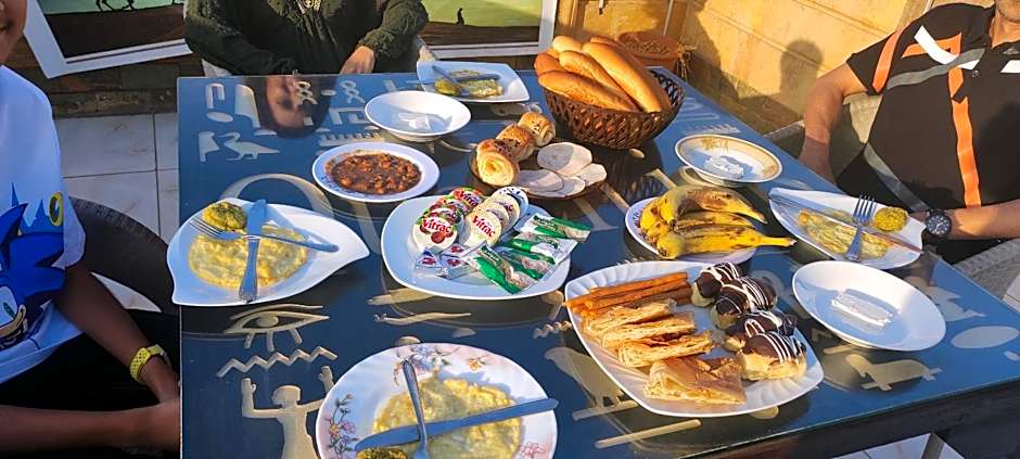 Pyramids kingdom - guest house