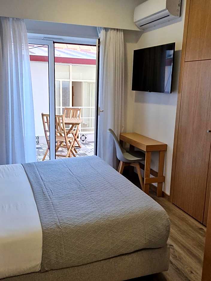 Soldouro Train Suites