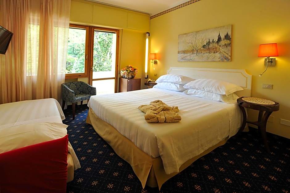 Hotel Ferrari