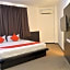 OYO 43960 Laksamana Executive & Boutique Hotel