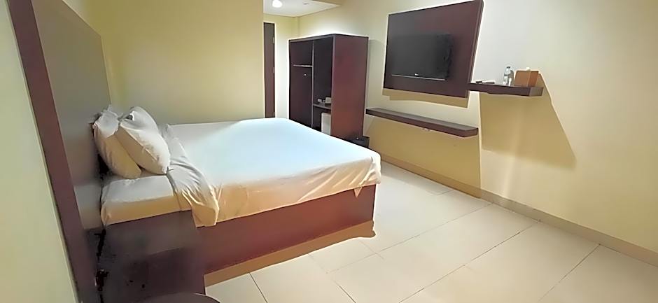 Suris Boutique Hotel