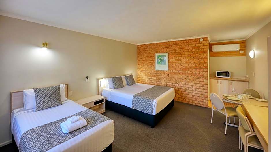Blue Diamond Motor Inn
