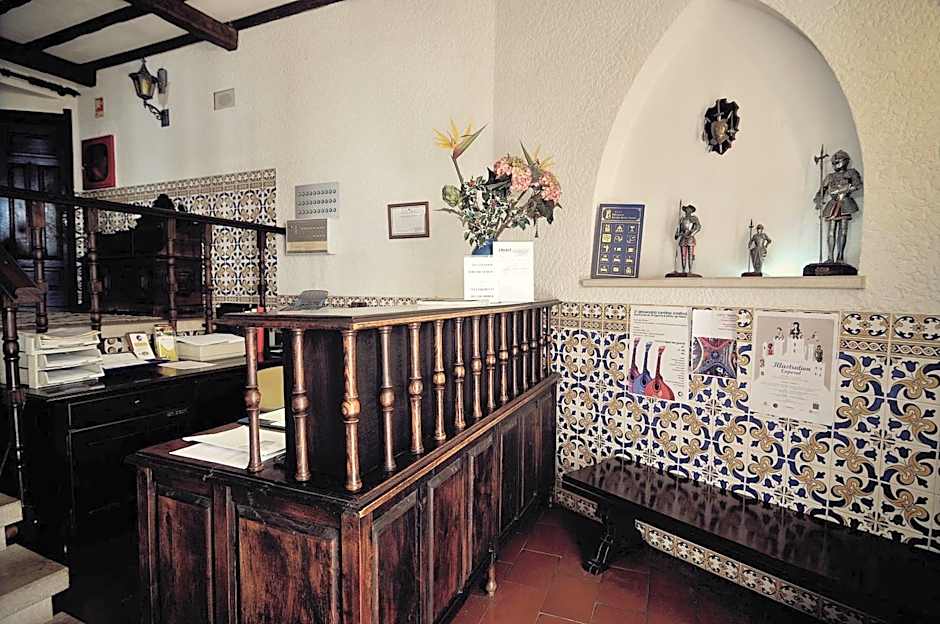 Rainha Santa Isabel - Óbidos History Hotel