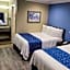 Travelodge by Wyndham Clearlake