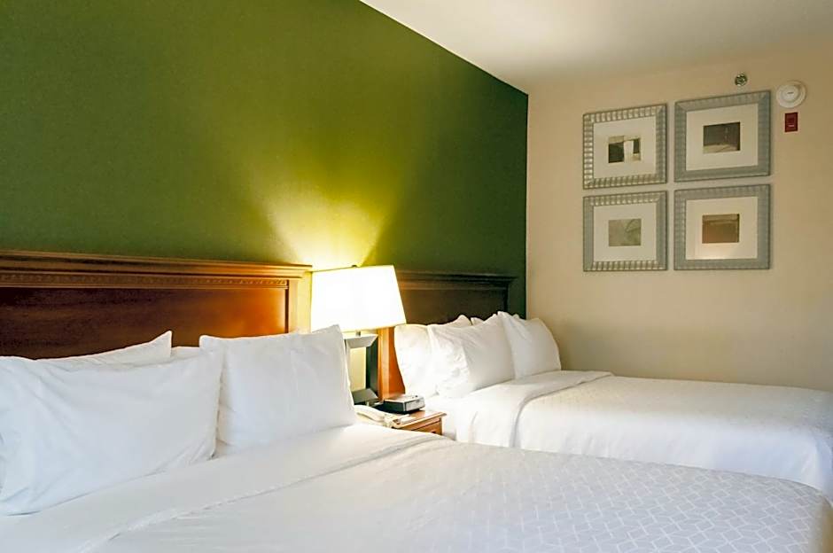 Holiday Inn Express Hotel & Suites Hagerstown By IHG