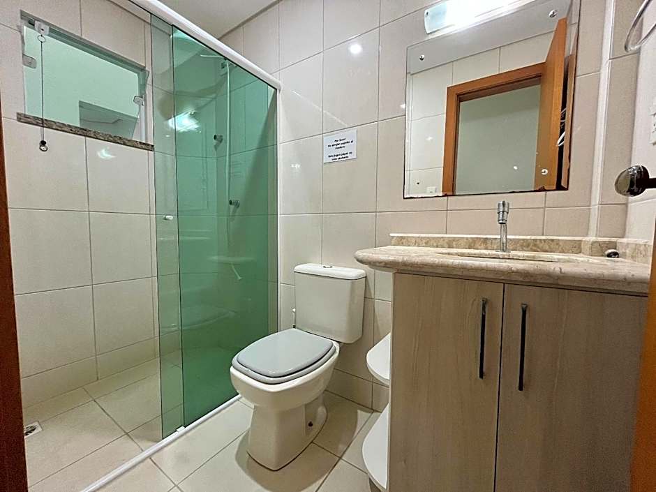 B956 - Apartamento 2 quartos p/6 pessoas em Bombas