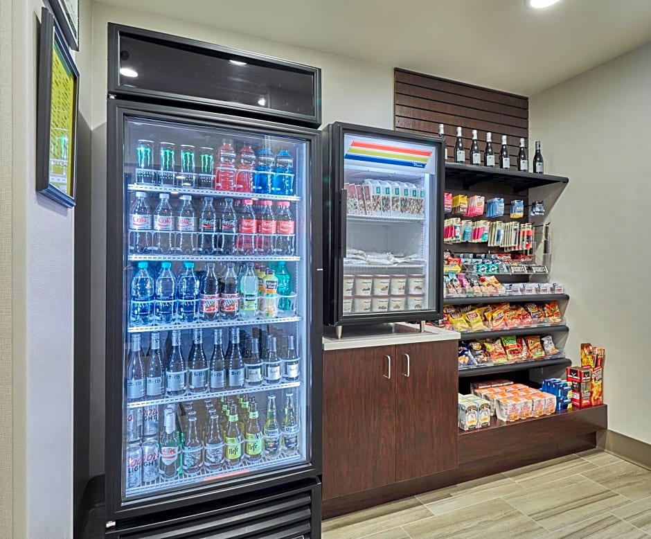 Holiday Inn Express Hotel & Suites Medford-Central Point, an IHG Hotel
