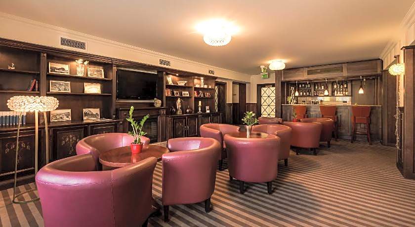 Hotel Krysztal Conference & Spa