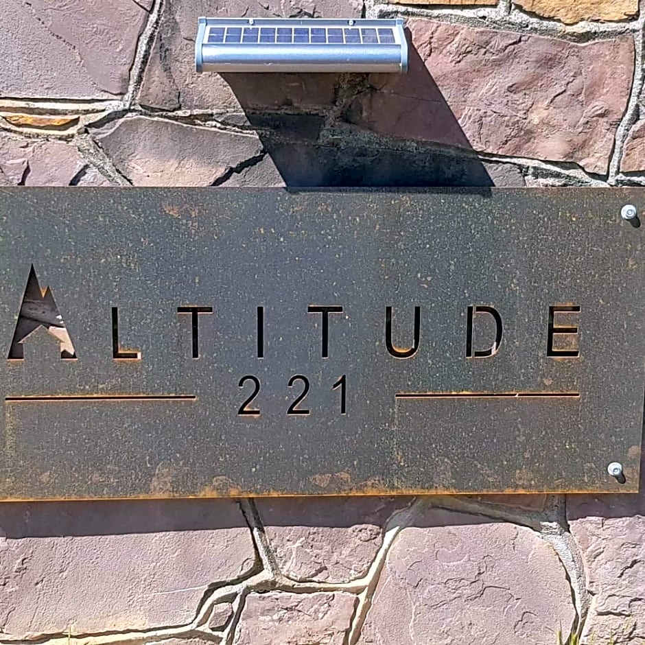 Altitude221